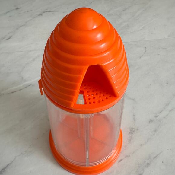 Vintage Orange Plastic six space spice seasoning container kitchen shaker slide - Picture 4 of 6